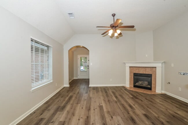 10253 Evening Hill Dr
