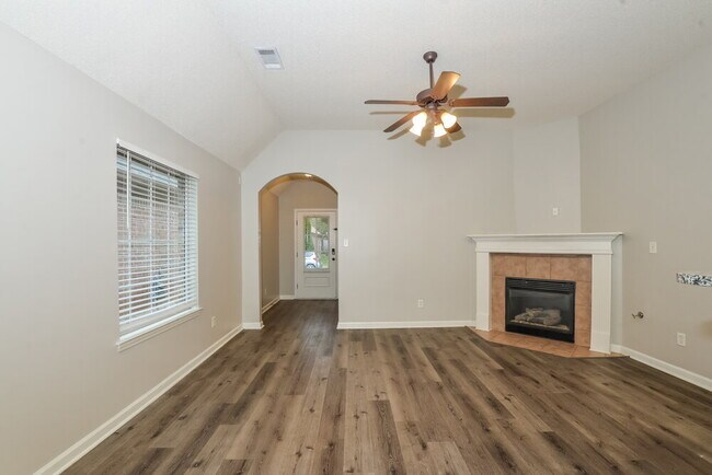 Photo - 10253 Evening Hill Dr