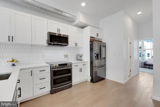 Photo - 709 N 19th St