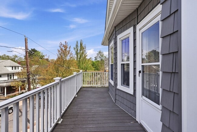 Photo - 50 Spruce St