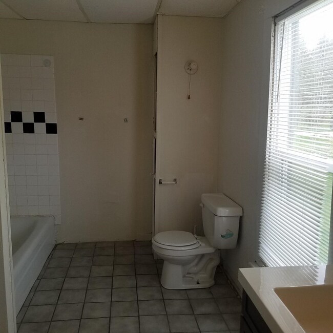 Photo - 507 King St Unit 1