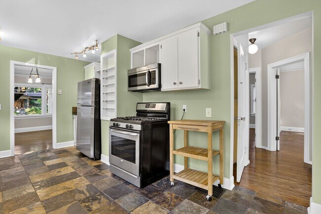Photo - 3434 NE 18th Ave