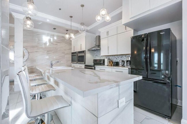 1818 Carondelet St Unit SI ID1269241P