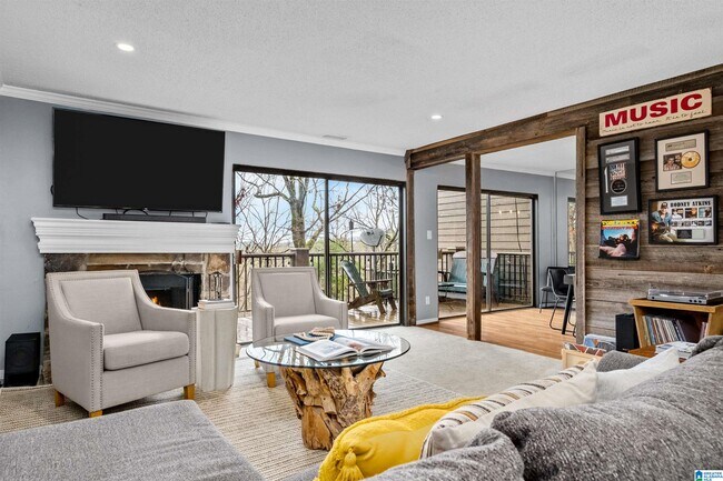 Photo - 111 Cambrian Way Unit 10-1-02-0-993-081.046