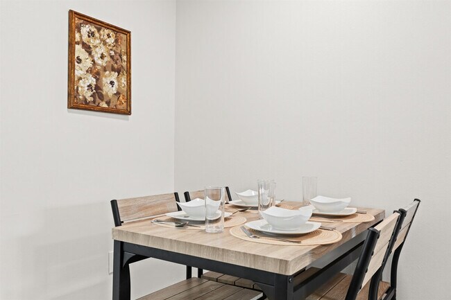 Photo - 22 2nd St Unidad SI ID1032305P
