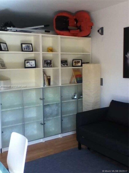 549 Meridian Ave Unit 10