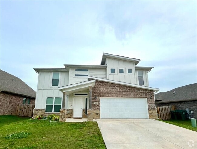 Building Photo - 2111 Periwinkle Pl Rental