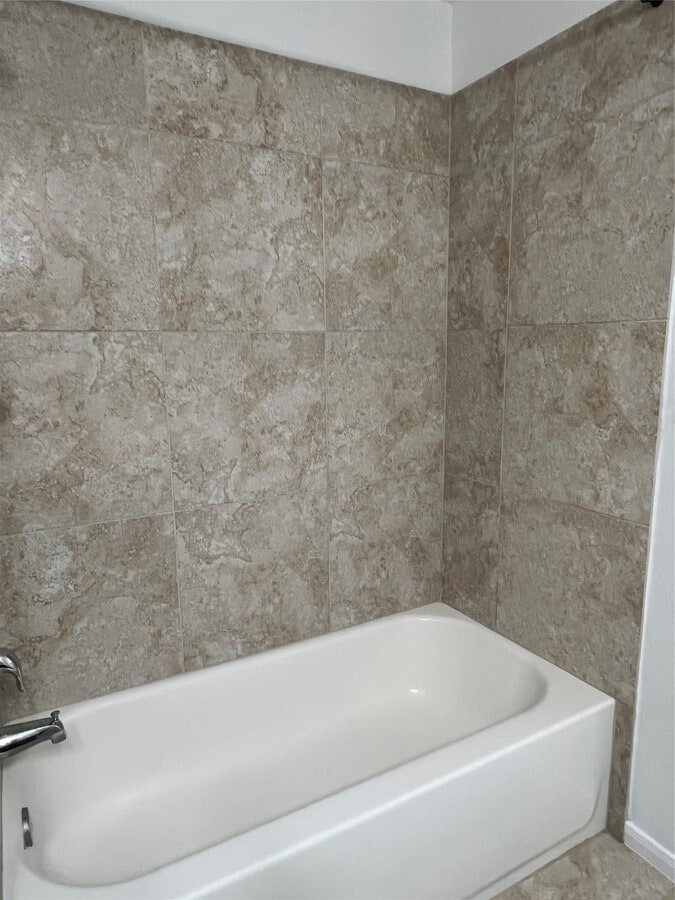 Photo - 99 Fordland Estate Dr