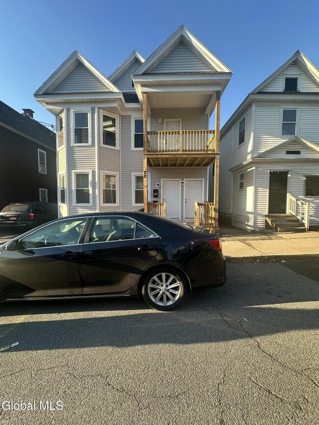 Photo - 22 Wilson Ave Unit 2