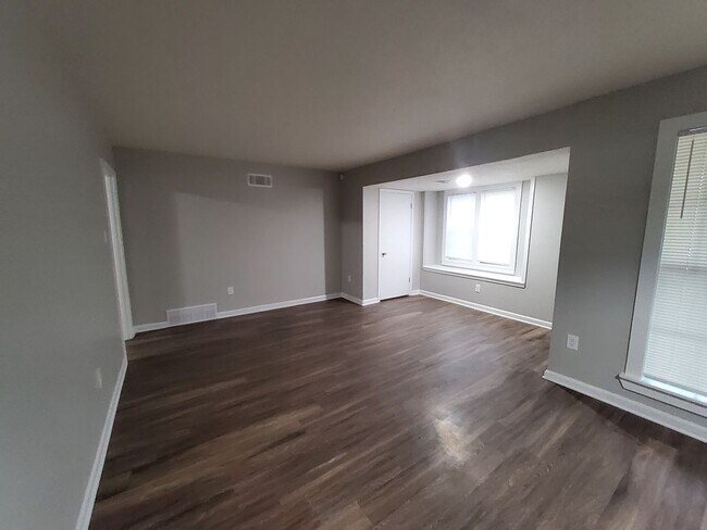 Photo - 3979 Longsneck Ave