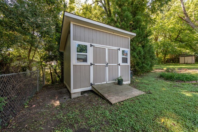 Photo - 2458 Stevens Rd