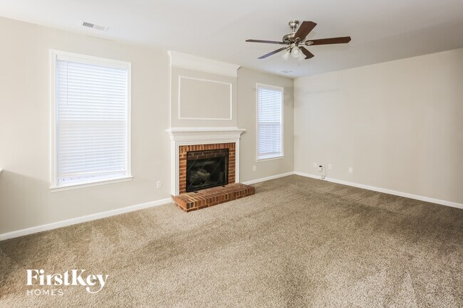 Photo - 8802 Glenover Cir