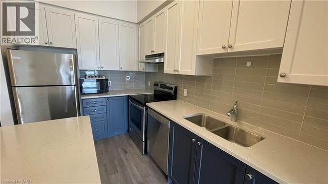 Photo - 200 Lagerfeld Dr Unit 125