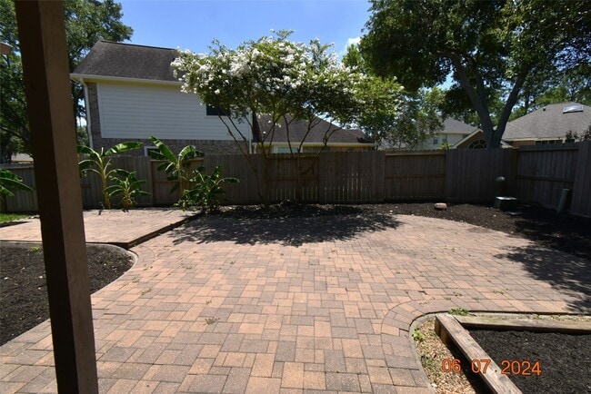 Photo - 1626 Diamond Brook Dr