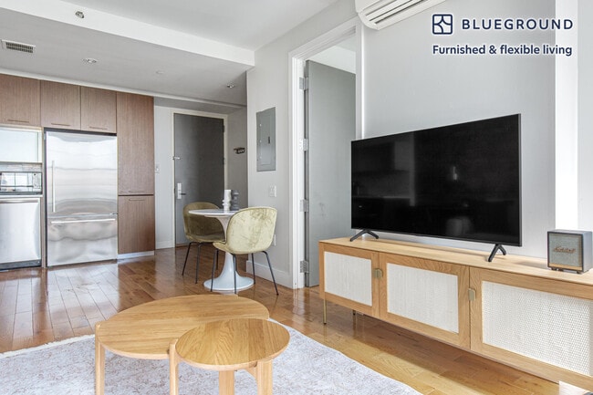 Photo - 72 Willoughby St Unit FL2-ID698