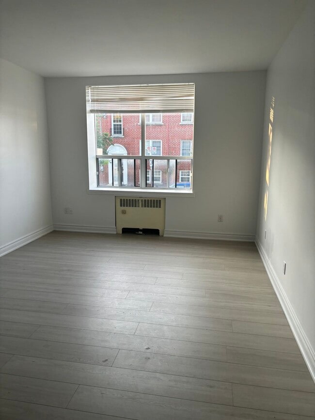 Photo - 334 Donlands Ave