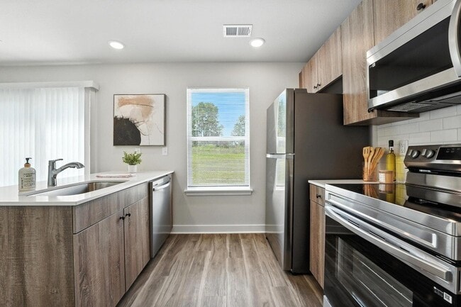 Photo - Rustic Heights