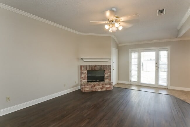 Photo - 2524 Park Valley Dr