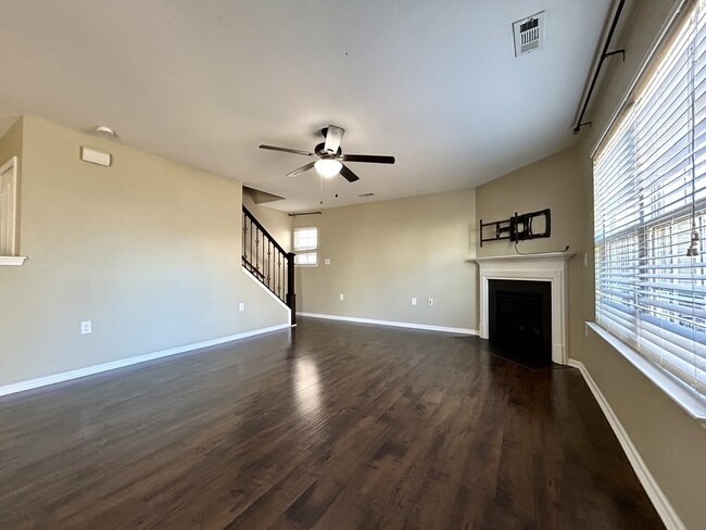 Photo - 3987 Tallowtree Ln