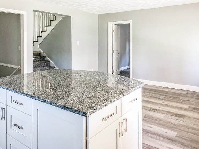 Photo - 675 N Overlook Dr