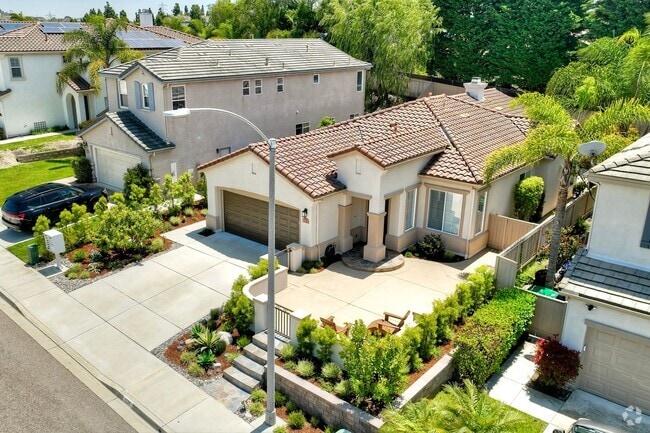 Building Photo - 1174 Mariposa Rd Unit Tenant Rental