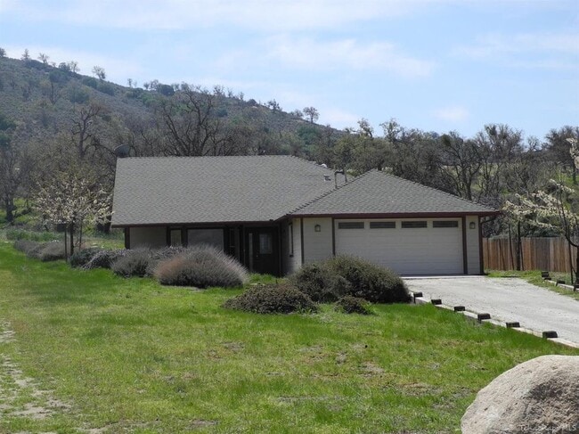 Building Photo - 27280 War Admiral Ct Rental