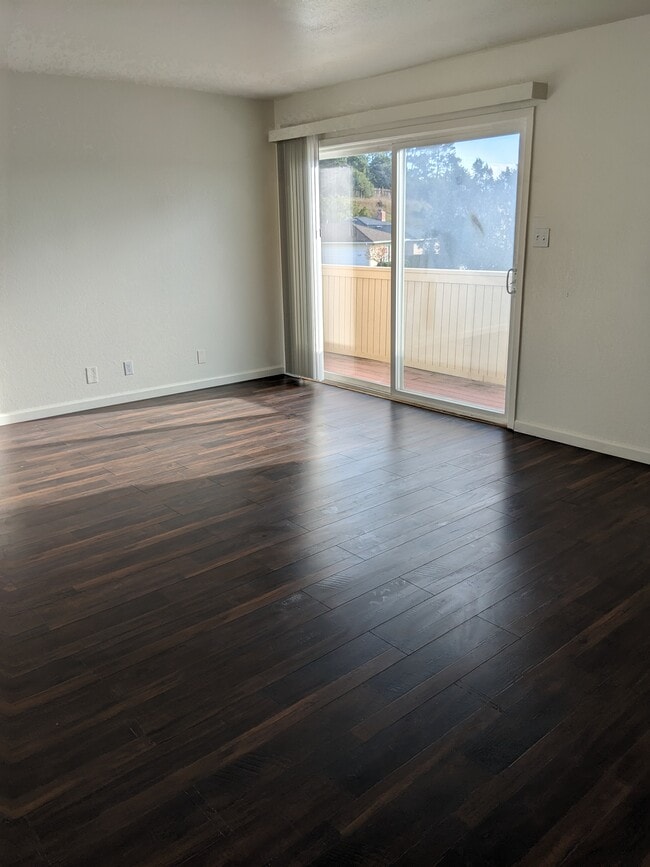 Photo - 3208 Countryside Dr