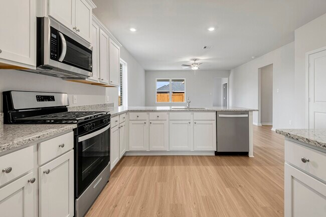 Photo - 400 Mystic Slopes Dr