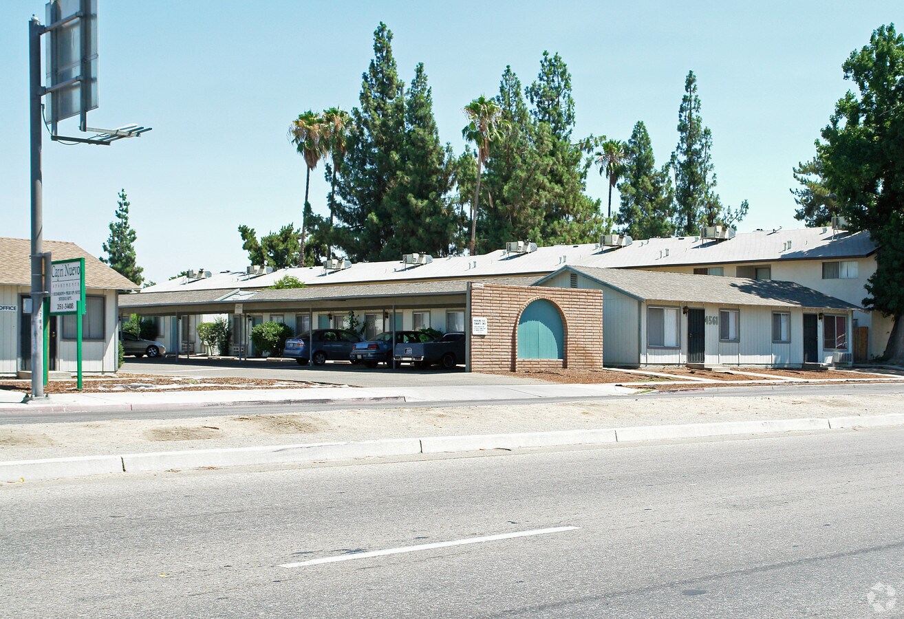 Capri Nuevo Apartments - Capri Nuevo Apartments