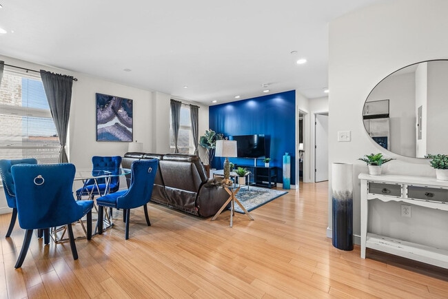 Photo - 601 Albany St Unidad ID1240401P