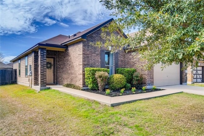 Photo - 2240 McCombs St