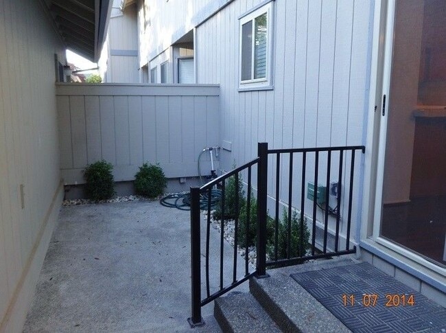 Photo - 8126 Briar Ridge Ln
