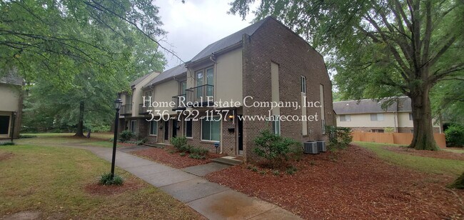 1445 Brookwood Dr