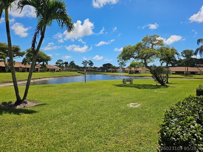 811 Sky Pine Way Unit F2