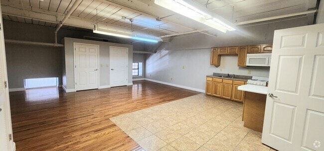 Building Photo - Burlington Mill Apartments