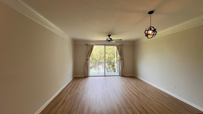Photo - 2048 Alta Meadows Ln
