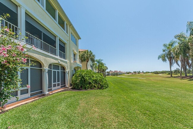 Photo - 5035 Harmony Cir Unidad # 101