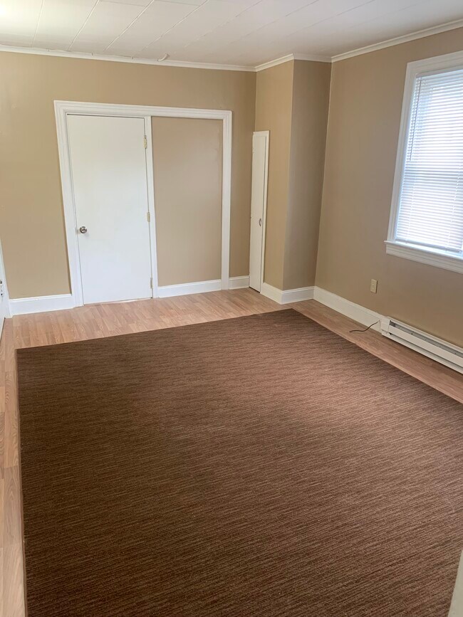 Photo - 1216 W Norwegian St Unit Apt #2