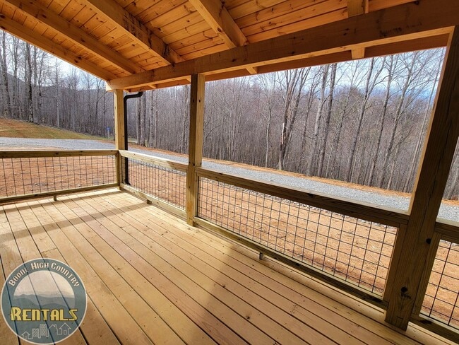 Photo - Beautiful 1bd Cabin In Trade, Tennessee
