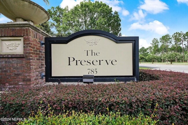 Building Photo - 785 Oakleaf Plantation Pkwy Unit 213