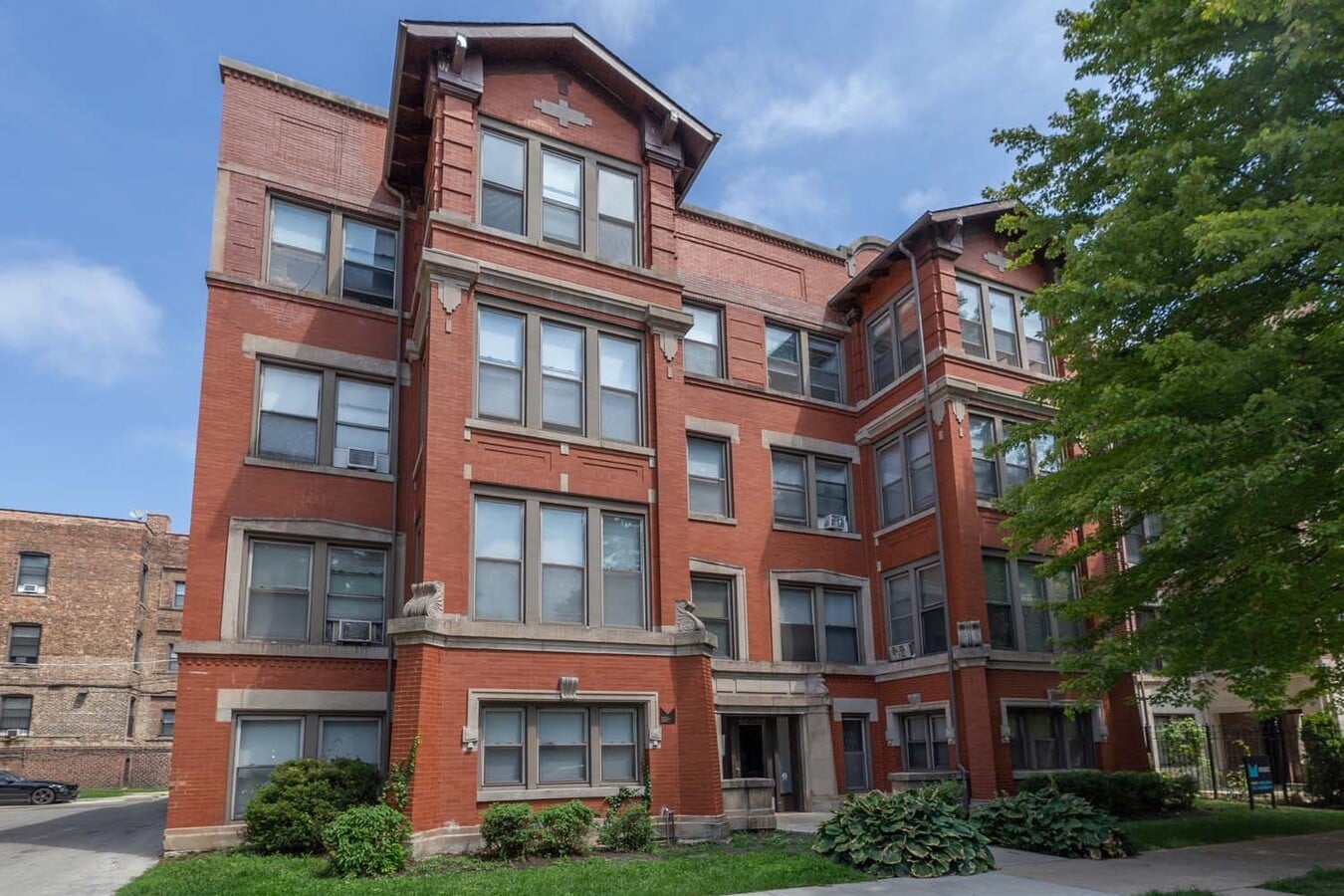 Photo - 918 E. Hyde Park Boulevard