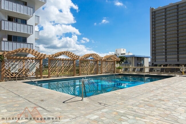 Building Photo - 445 Seaside Ave Unit 1610