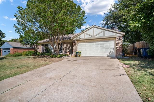 Photo - 719 Heatherwood Dr