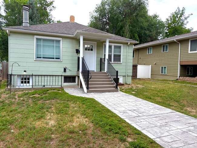 Building Photo - Lower Level Unit In The Heart Of Fort Collins