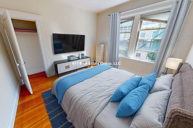 Photo - 1788 Beacon St Unidad 6