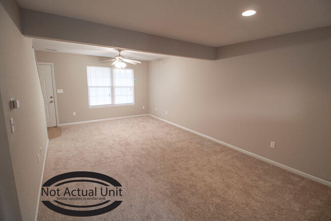 Photo - 4022 Snowy Owl Dr Townhome