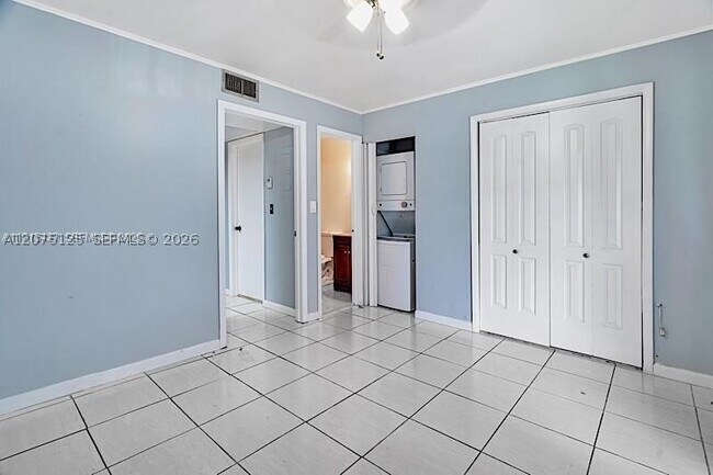 2194 W 60th St Unit 22212