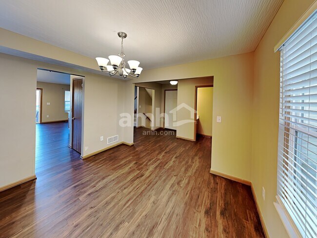 Photo - 8023 Crete Ln