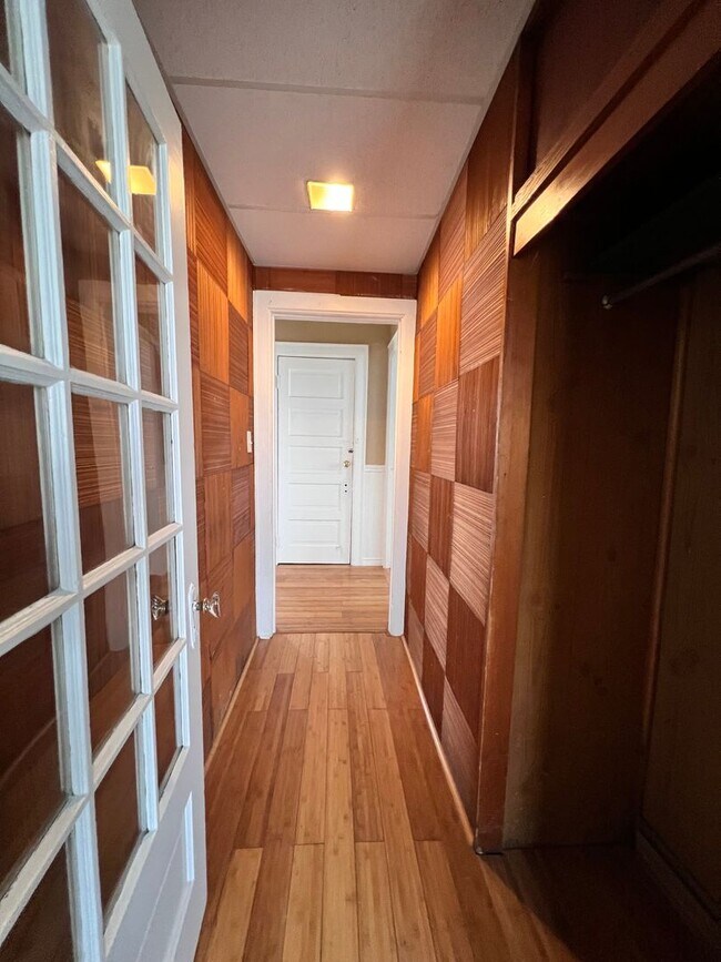Photo - 2407-2409 N. Farwell Ave. Unit 2407-Lower