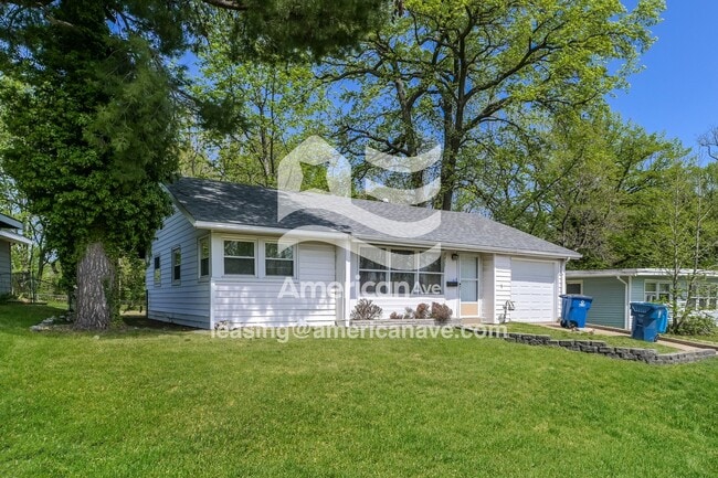 Photo - 8433 Engler Ave